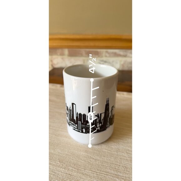 Hallmark Chicago Skyline White Ceramic Mug - Picture 11 of 14